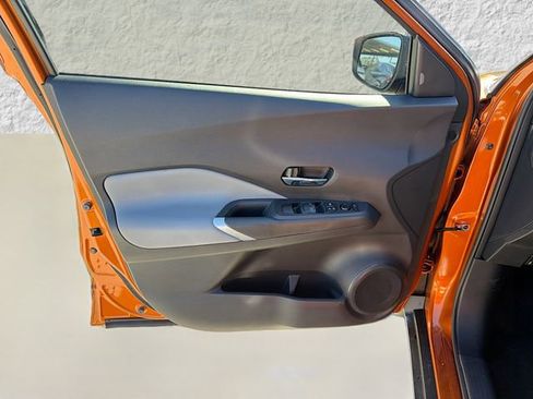 Used 2021 Nissan Kicks SR w/ SR Premium Package image 20