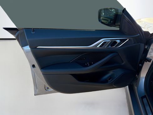 Used 2025 BMW i4 xDrive40i w/ M Sport Package image 21