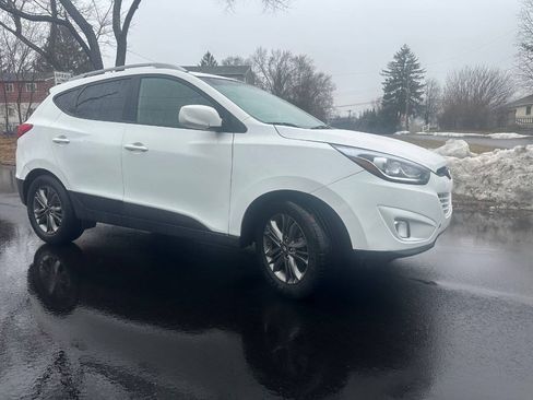 Used 2014 Hyundai Tucson SE AWD/4WD image 5