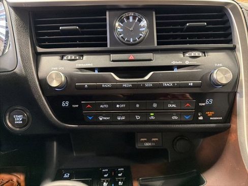 Used 2022 Lexus RX 350 AWD w/ Premium Package image 25
