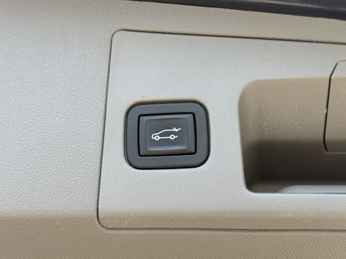 Used 2019 Cadillac XT5 Luxury image 11