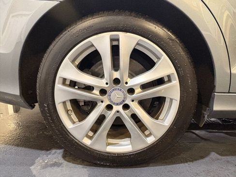 Used 2013 Mercedes-Benz C 300 4MATIC Sedan image 30