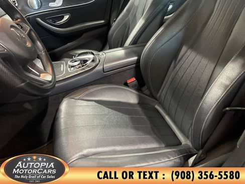 Used 2018 Mercedes-Benz E 400 4MATIC Sedan image 9