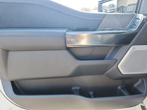 New 2025 Ford F250 Platinum image 11