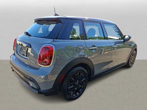 Used 2022 MINI Cooper 4-Door Hardtop FWD image 4