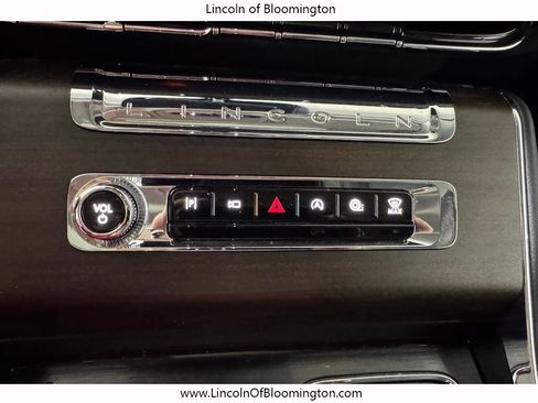Certified 2025 Lincoln Aviator Reserve w/ Illumination Package AWD/4WD image 54