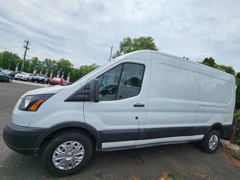 Used 2016 Ford Transit 250 148 Medium Roof RWD image 2