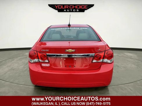 Used 2016 Chevrolet Cruze LT image 4