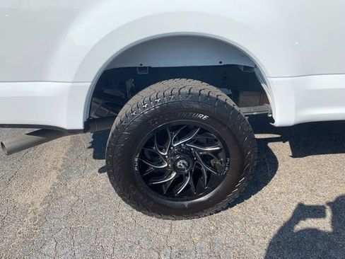 Used 2022 Ford F250 Lariat w/ Lariat Ultimate Package AWD/4WD image 38