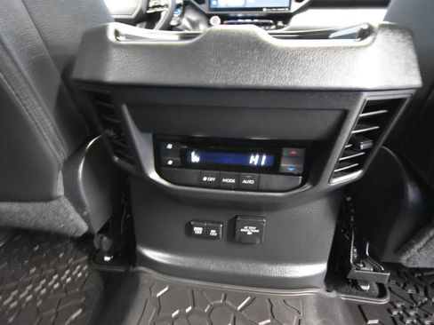 Used 2023 Toyota Sequoia 4WD image 25