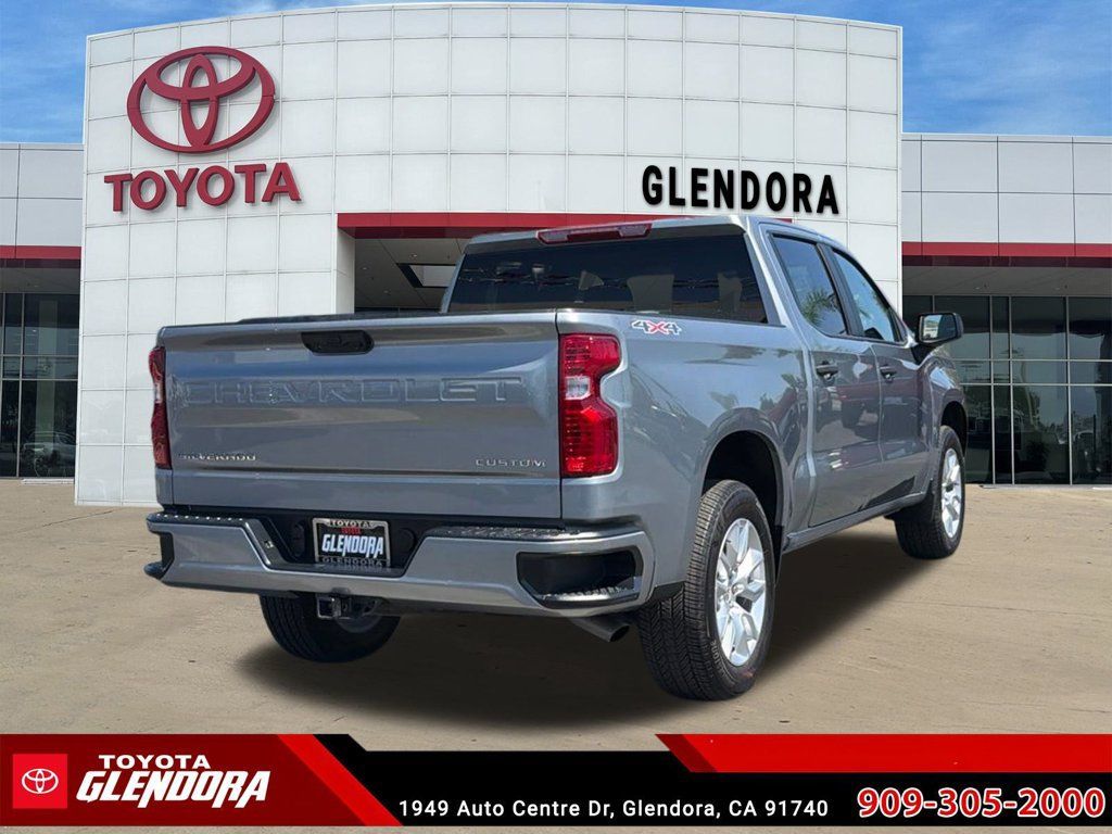Used 2026 Chevrolet Silverado 1500 Custom AWD/4WD image 10