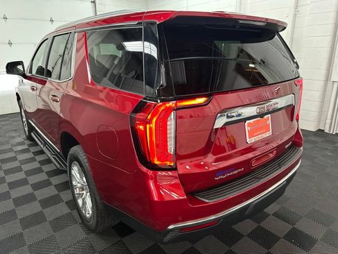 Used 2022 GMC Yukon SLT w/ SLT Premium Package AWD/4WD image 7