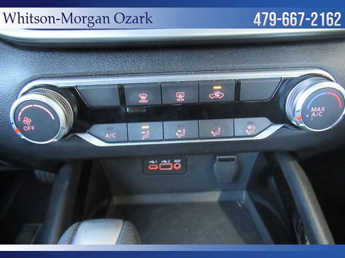 Used 2024 Nissan Altima 2.5 SV image 37