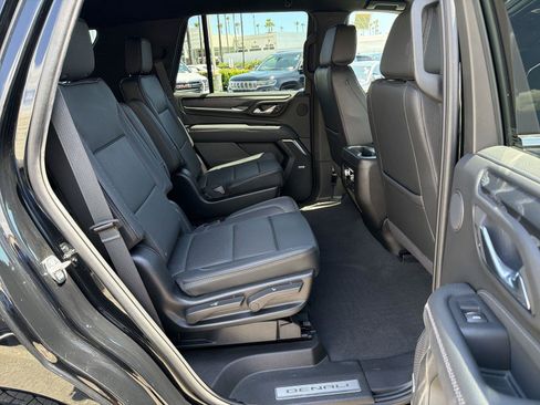 Used 2024 GMC Yukon Denali AWD/4WD image 26