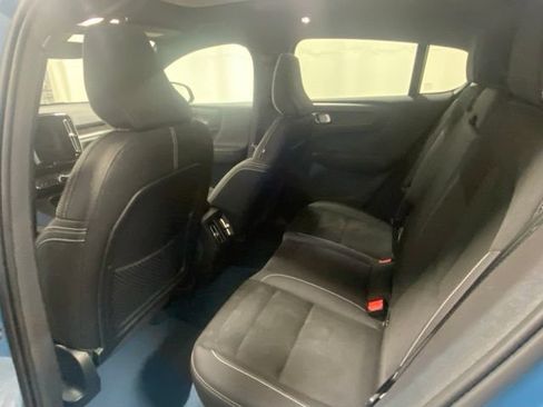 Used 2023 Volvo C40 P8 Recharge Ultimate AWD/4WD image 12