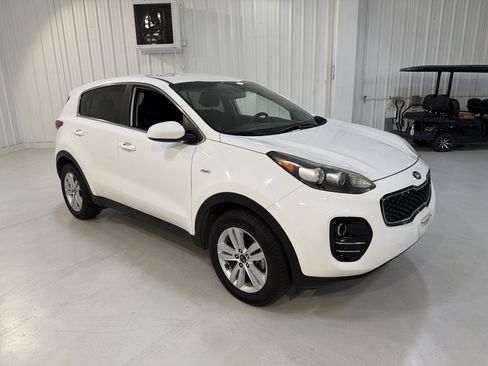Used 2019 Kia Sportage LX image 7