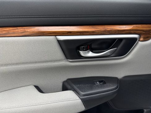 Used 2020 Honda CR-V EX image 40