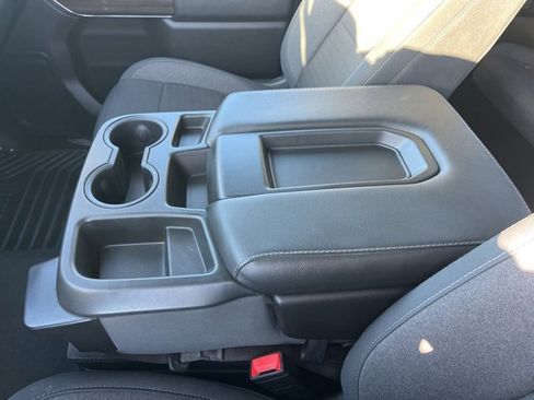 Used 2020 Chevrolet Silverado 1500 LT w/ All-Star Edition image 32