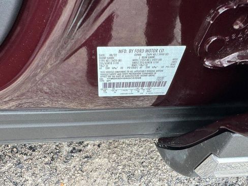 Used 2022 Ford Explorer XLT w/ Equipment Group 202A image 26