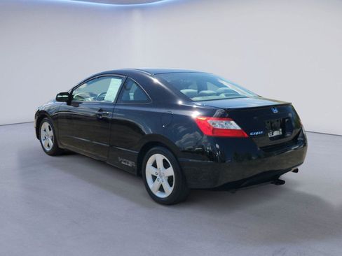 Used 2011 Honda Civic LX image 5