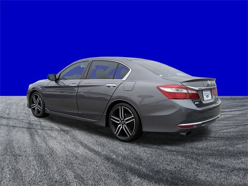 Used 2016 Honda Accord Sport image 6