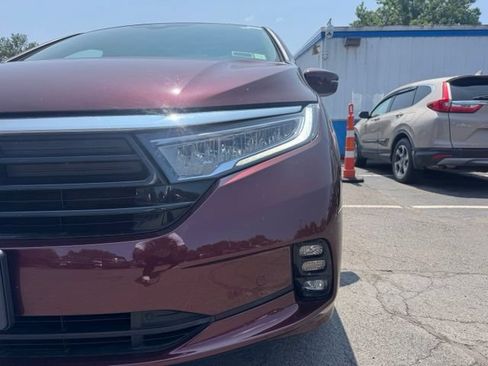 Used 2021 Honda Odyssey Touring image 9