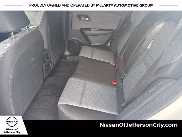 Used 2023 Nissan Rogue SV AWD/4WD image 18