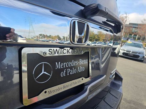 Used 2015 Honda Pilot Touring image 16