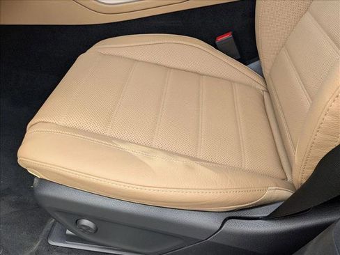 New 2026 Mercedes-Benz GLE 450 4MATIC image 4