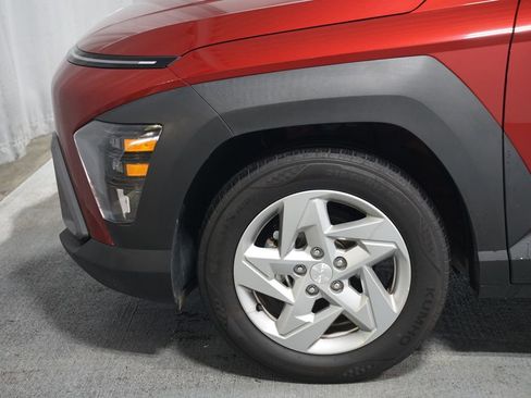 Used 2024 Hyundai Kona SE FWD image 5
