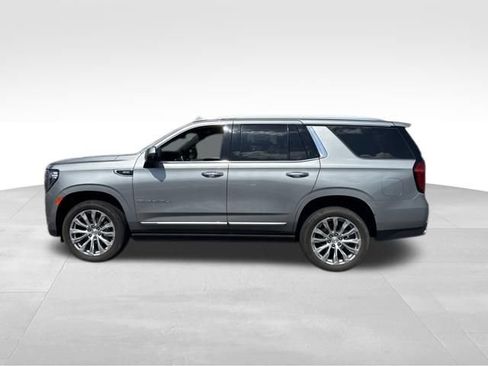 Used 2023 GMC Yukon Denali w/ Max Trailering Package AWD/4WD image 9