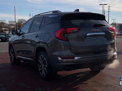 Used 2018 GMC Terrain Denali w/ Driver Alert Package II image 8