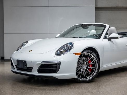 Used 2017 Porsche 911 Carrera S image 13