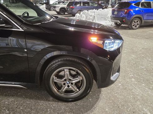 Used 2025 BMW X1 xDrive28i image 14