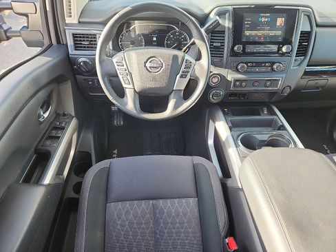 Certified 2024 Nissan Titan SV w/ SV Convenience Package image 10