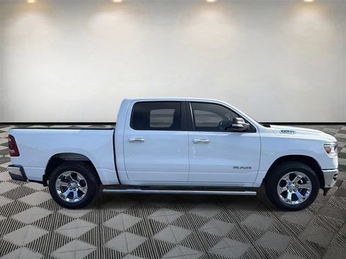Used 2019 RAM 1500 Big Horn AWD/4WD image 4