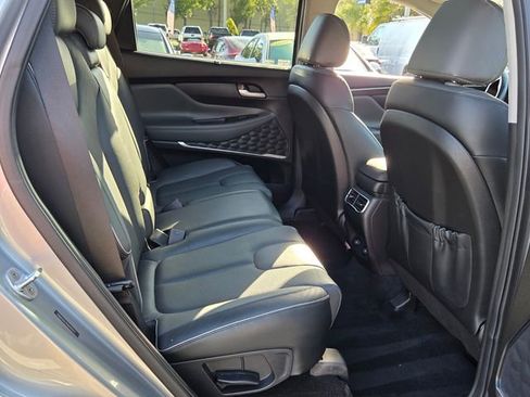 Used 2022 Hyundai Santa Fe SEL w/ Convenience + Premium Package FWD image 17
