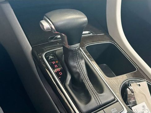 Used 2017 Kia Optima EX w/ Premium Package FWD image 18