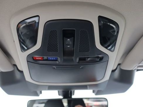 Certified 2025 Subaru Outback Onyx Edition w/ Popular Package #2 image 32