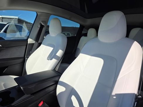 Used 2022 Tesla Model Y Performance image 25