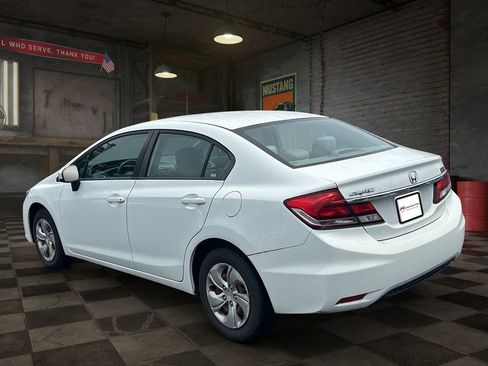 Used 2015 Honda Civic LX image 4