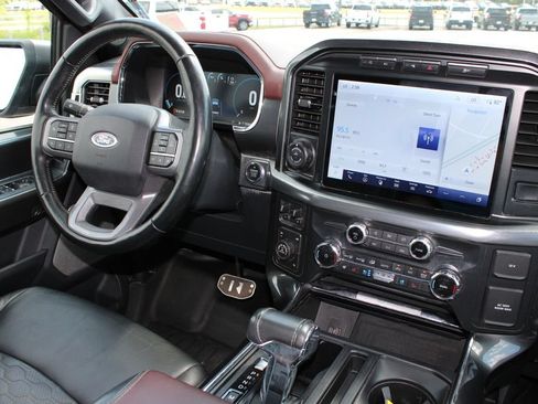 Used 2022 Ford F150 Lariat w/ Equipment Group 502A High AWD/4WD image 11