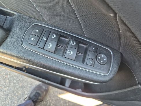 Used 2016 Dodge Charger SXT AWD/4WD image 12