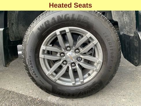 Used 2024 Chevrolet Colorado LT w/ LT Convenience Package II image 9