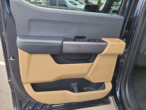 Used 2023 Ford F150 XLT image 8