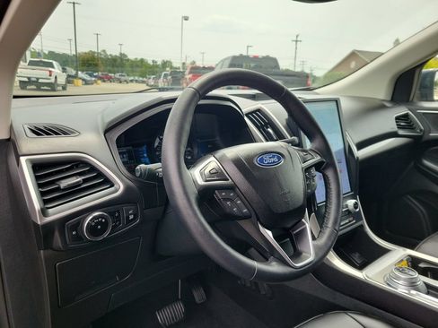Used 2023 Ford Edge SEL w/ Convenience Package AWD/4WD image 21
