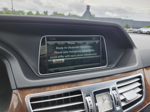 Used 2014 Mercedes-Benz E 350 4MATIC Wagon image 8