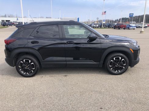 Used 2022 Chevrolet TrailBlazer LT FWD image 8