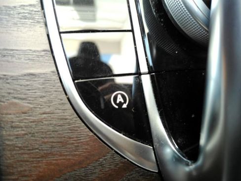 Used 2018 Mercedes-Benz C 300 CONVERTIBLE image 48