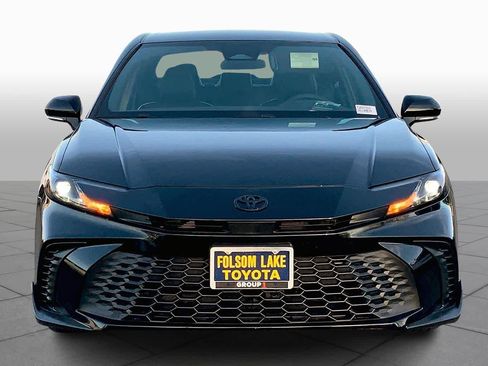 New 2026 Toyota Camry SE image 3